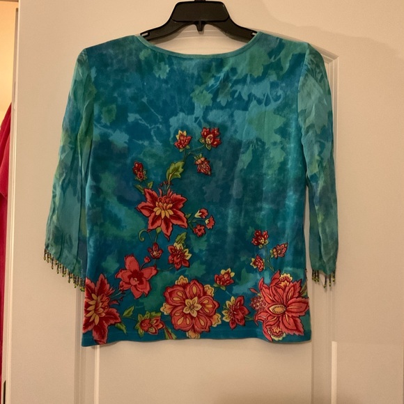 Womens  floral shirt with sequin and bead details - Picture 3 of 10